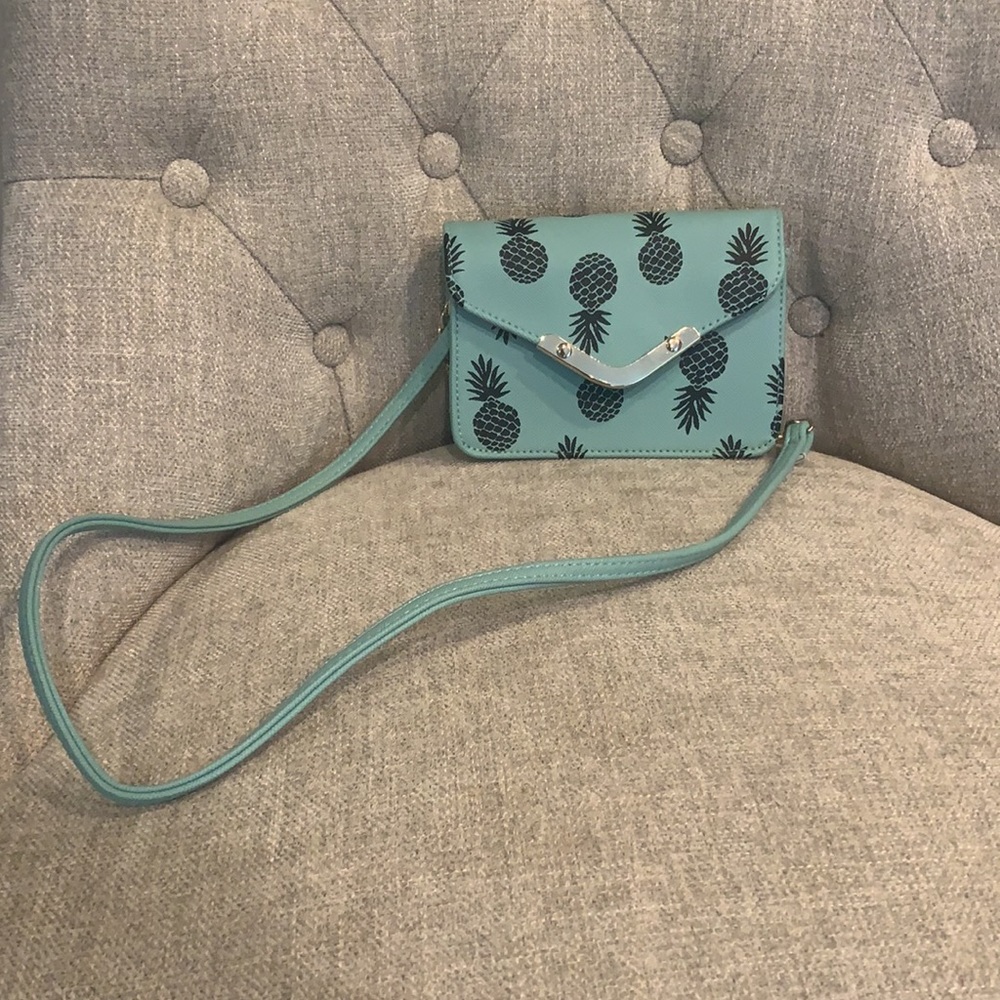 Pineapple Purse
